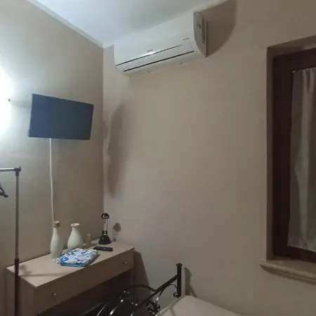 Guest house Degli Oleandri 3*